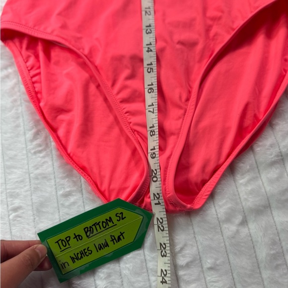 La Blanca Pink One Piece Swimsuit with Elegant Bandeau Design - Picture 3 of 11